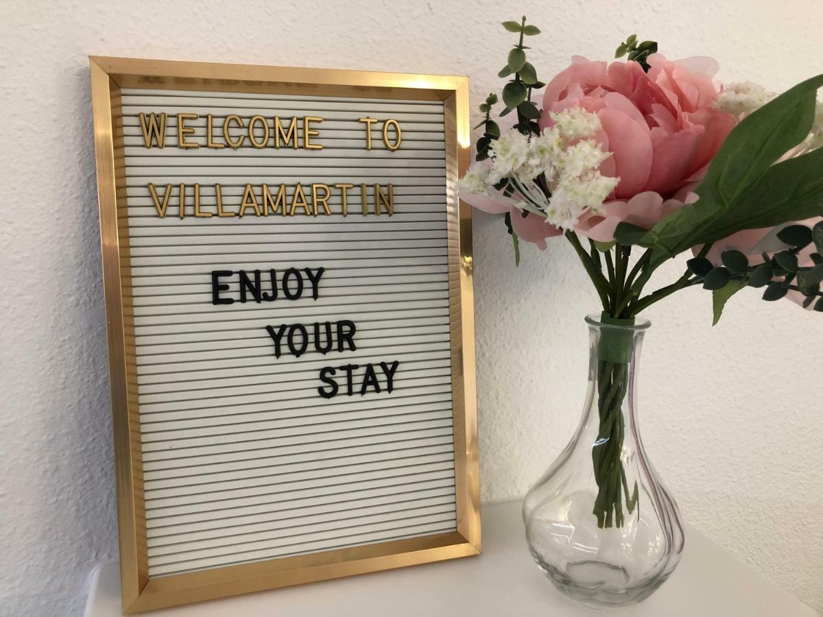 Apartment In Villamartin Exteriör bild